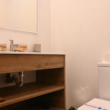 Διαμέρισμα Homenfun Ramblas